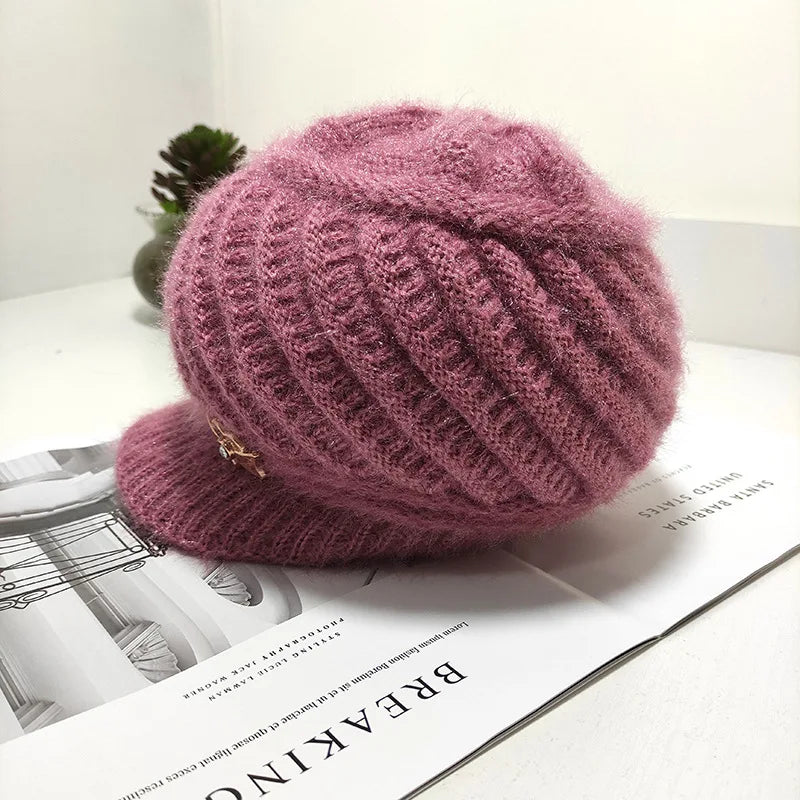 Ciepła czapka z futerkiem