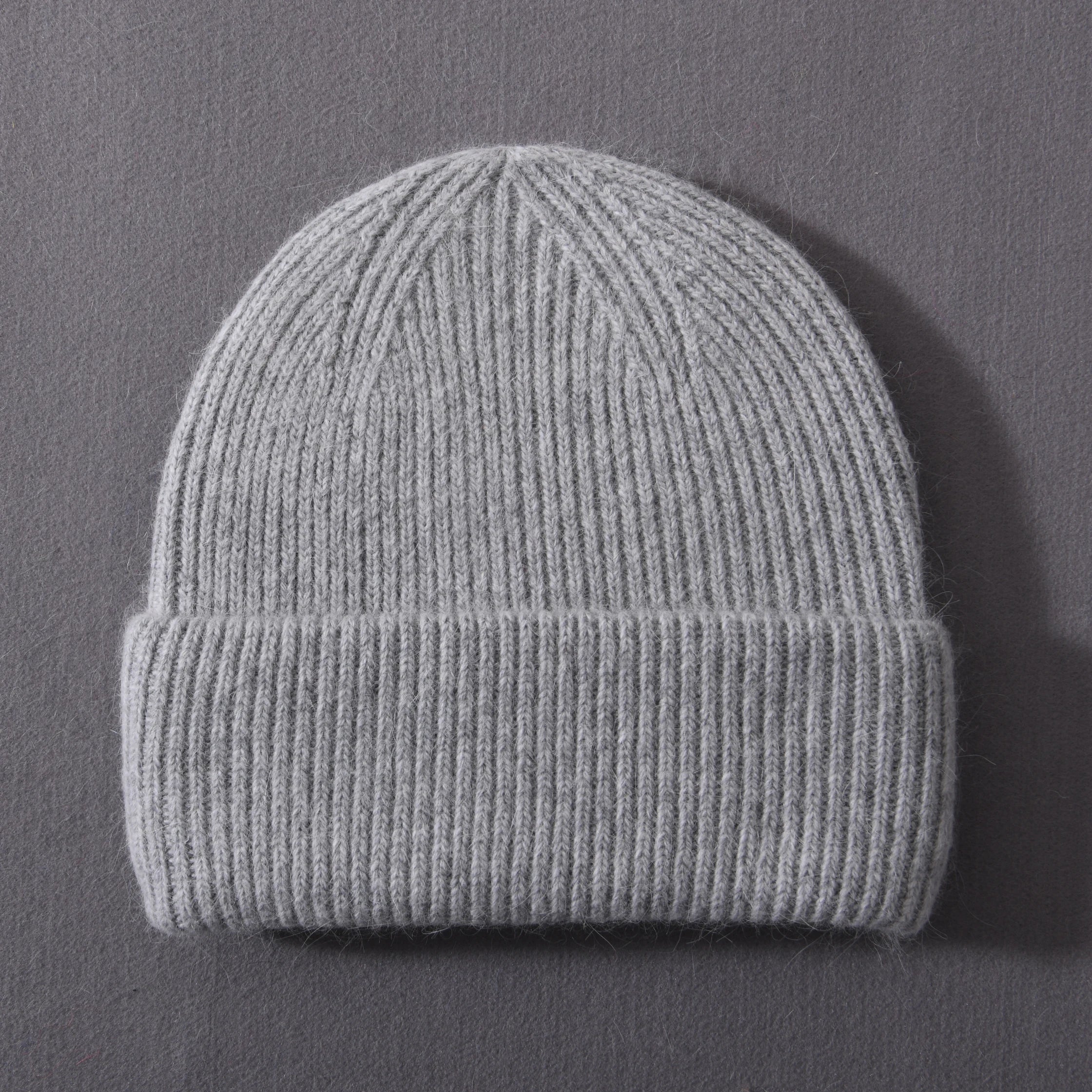 Damska czapka z prawdziwego futra