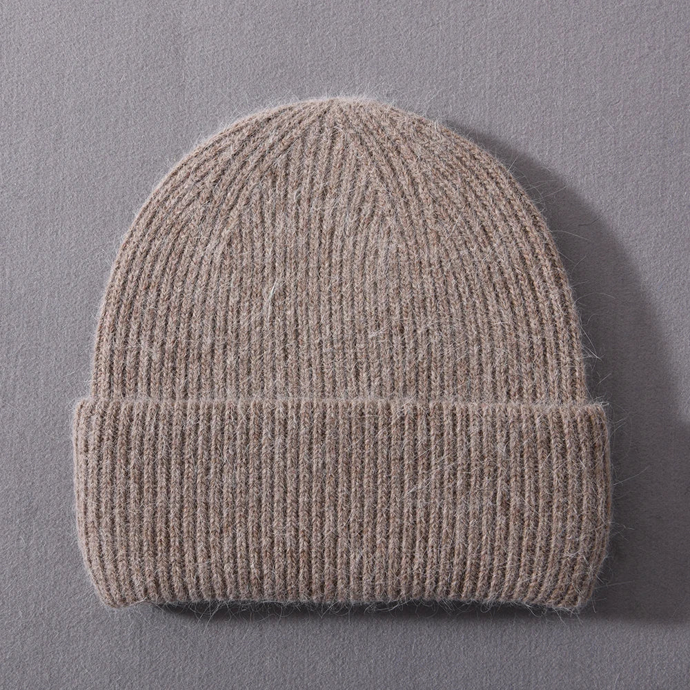 Damska czapka z prawdziwego futra