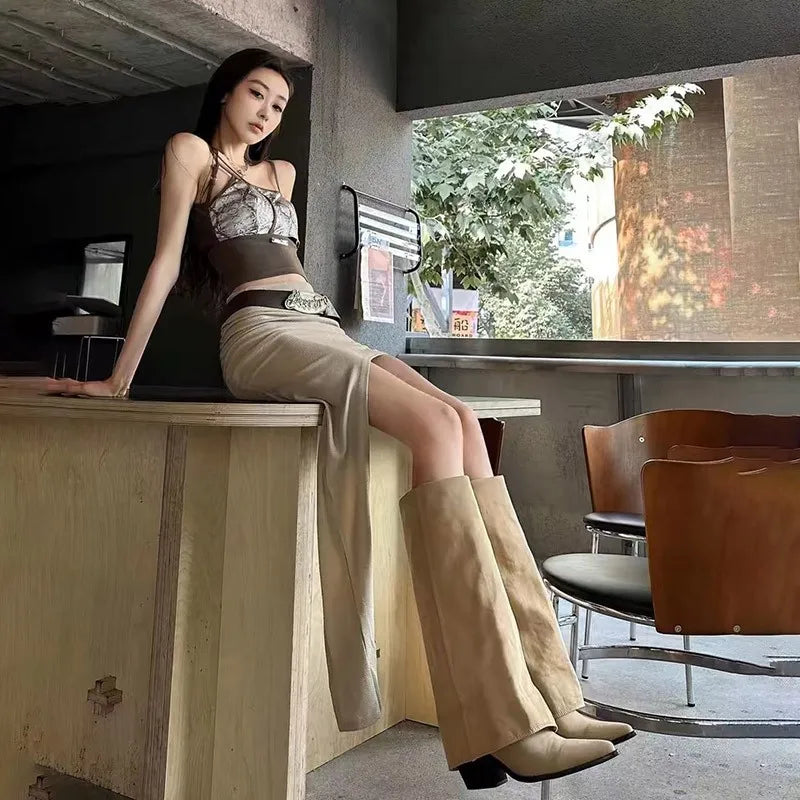 Skórzane kozaki na obcasie