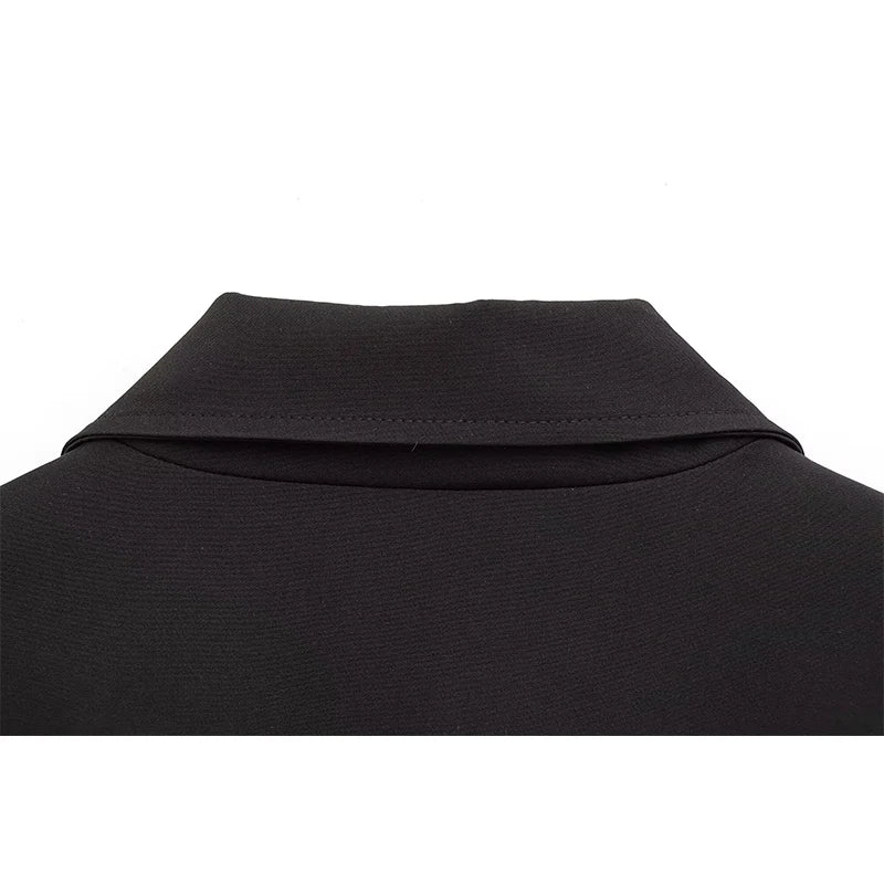 Damska krótka kurtka casual z kołnierzem