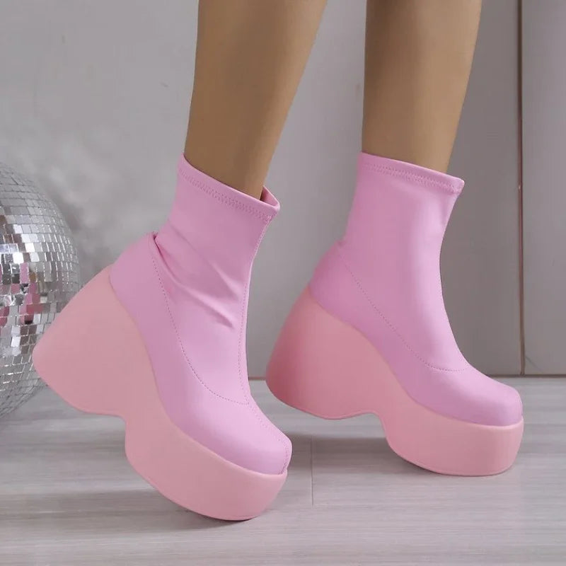 Damskie Botki Gothic Na Platformie